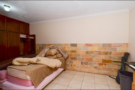 Casa à venda com 460m², 4 quartos e 3 vagasQuarto 1 Casa 1