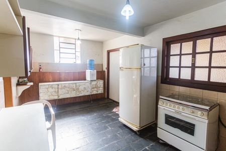 Casa à venda com 460m², 4 quartos e 3 vagasCozinha