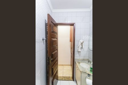 Casa à venda com 460m², 4 quartos e 3 vagasCasa 2-  Banheiro