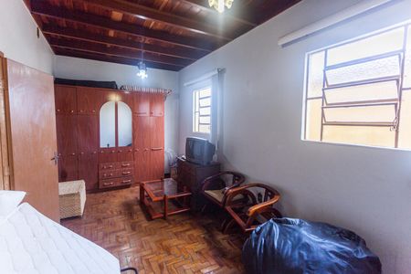 Casa à venda com 460m², 4 quartos e 3 vagasQuarto 1