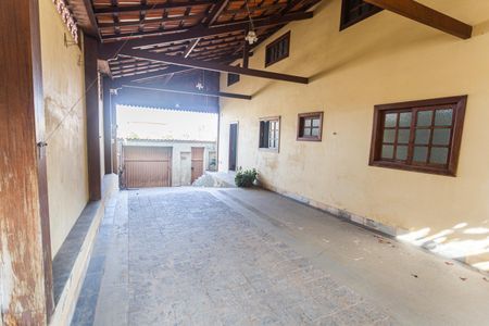 Casa à venda com 460m², 4 quartos e 3 vagasGaragem/Entrada