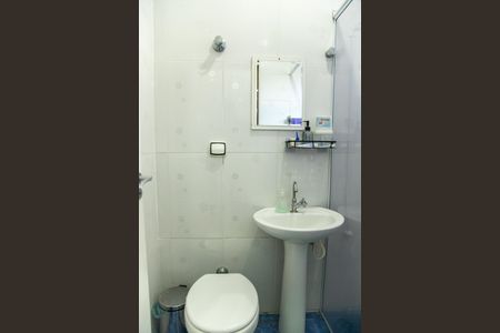 Casa à venda com 480m², 4 quartos e 3 vagas Casa à venda com 480m², 4 quartos e 3 vagasBanheiro