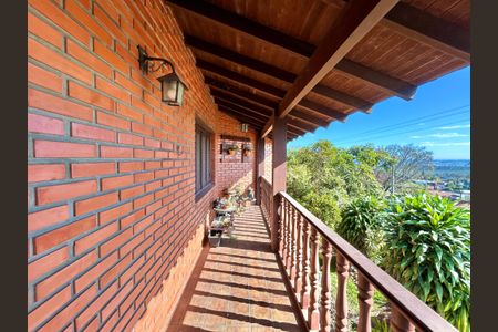 Casa à venda com 265m², 4 quartos e 2 vagas Casa à venda com 265m², 4 quartos e 2 vagasSacada da Suíte 3