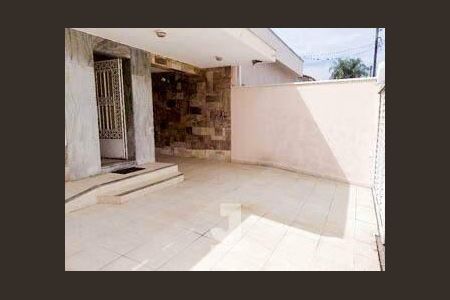 Casa à venda com 180m², 3 quartos e 3 vagas