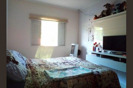 Casa à venda com 220m², 3 quartos e 3 vagas