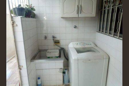 Casa à venda com 220m², 3 quartos e 3 vagas