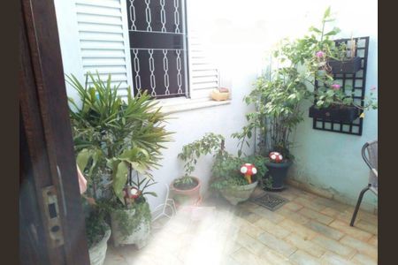 Casa à venda com 220m², 3 quartos e 3 vagas