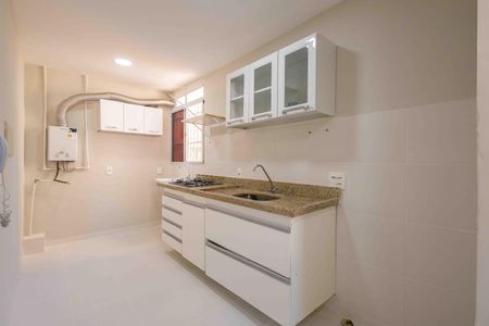 Apartamento à venda com 47m², 2 quartos e 1 vagaCozinha