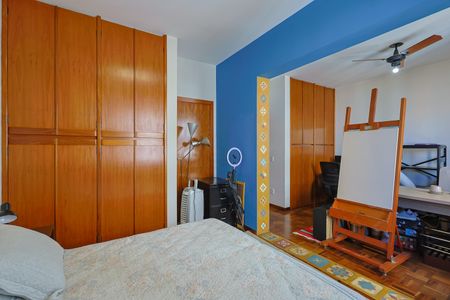 Apartamento à venda com 190m², 3 quartos e 2 vagas Apartamento à venda com 190m², 3 quartos e 2 vagasQuarto 1