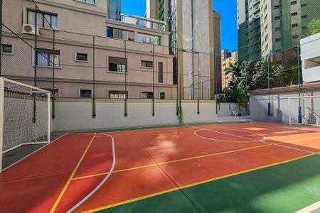 Apartamento à venda com 190m², 3 quartos e 2 vagas Apartamento à venda com 190m², 3 quartos e 2 vagasQuadra Esportiva