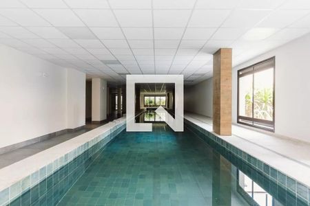 Apartamento à venda com 132m², 3 quartos e 2 vagasÁrea Comum - Piscina Coberta