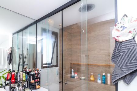 Apartamento à venda com 132m², 3 quartos e 2 vagasBanheiro da Suíte 1