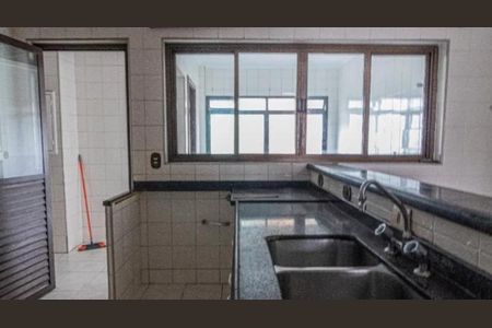 Apartamento à venda com 190m², 4 quartos e 2 vagasFoto 04