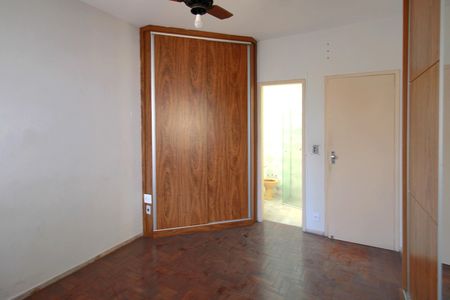 Apartamento à venda com 128m², 4 quartos e 2 vagasSuíte