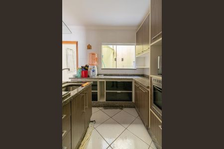 Casa de condomínio à venda com 77m², 2 quartos e 1 vaga Casa de condomínio à venda com 77m², 2 quartos e 1 vagaCozinha