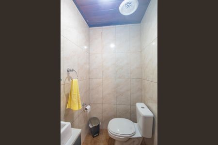 Casa à venda com 99m², 3 quartos e 3 vagas Casa à venda com 99m², 3 quartos e 3 vagasBanheiro 2
