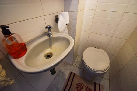 Apartamento à venda com 205m², 3 quartos e 1 vaga Apartamento à venda com 205m², 3 quartos e 1 vagaBanheiro de Serviço