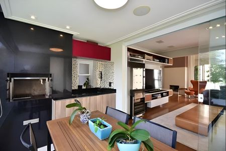 Apartamento à venda com 210m², 3 quartos e 3 vagas Apartamento à venda com 210m², 3 quartos e 3 vagasFoto 04