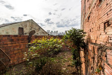 Casa à venda com 125m², 2 quartos e 2 vagas Casa à venda com 125m², 2 quartos e 2 vagasQuintal