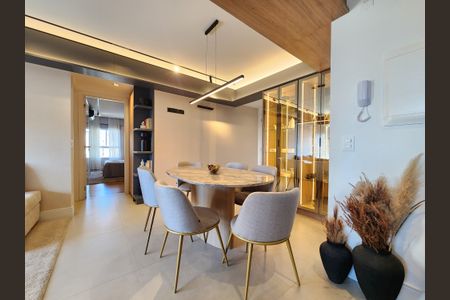 Apartamento à venda com 75m², 2 quartos e 2 vagas Apartamento à venda com 75m², 2 quartos e 2 vagasSala