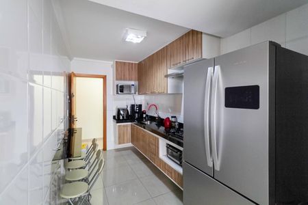 Apartamento à venda com 177m², 3 quartos e 3 vagas Apartamento à venda com 177m², 3 quartos e 3 vagasCozinha
