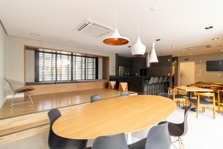 Apartamento à venda com 61m², 2 quartos e 1 vagaÁrea comum - Salão de festas