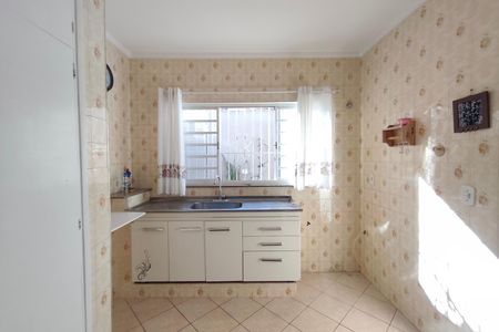 Casa para alugar com 295m², 3 quartos e 4 vagas Casa para alugar com 295m², 3 quartos e 4 vagasCozinha