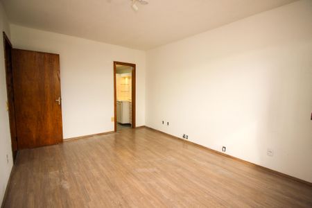 Casa à venda com 200m², 3 quartos e 3 vagas Casa à venda com 200m², 3 quartos e 3 vagasQuarto Suíte