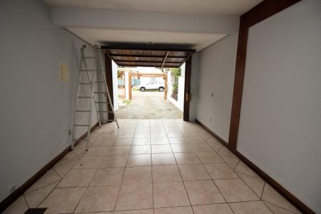 Casa à venda com 200m², 3 quartos e 3 vagas Casa à venda com 200m², 3 quartos e 3 vagasGaragem