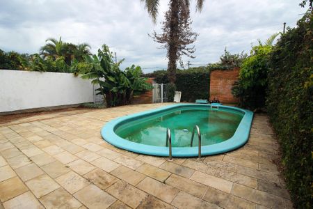 Casa à venda com 200m², 3 quartos e 3 vagas Casa à venda com 200m², 3 quartos e 3 vagasÁrea comum