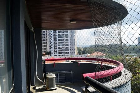 Apartamento para alugar com 77m², 1 quarto e 2 vagas Apartamento para alugar com 77m², 1 quarto e 2 vagasVaranda