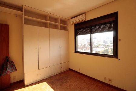 Apartamento à venda com 220m², 3 quartos e 1 vagaQuarto 1