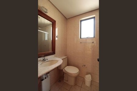 Apartamento à venda com 220m², 3 quartos e 1 vagaBanheiro