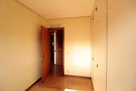 Apartamento à venda com 220m², 3 quartos e 1 vagaQuarto 2