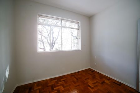 Apartamento à venda com 112m², 3 quartos e 1 vaga Apartamento à venda com 112m², 3 quartos e 1 vagaSuíte
