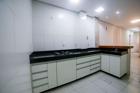 Apartamento à venda com 112m², 3 quartos e 1 vaga Apartamento à venda com 112m², 3 quartos e 1 vagaCozinha
