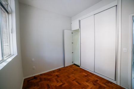 Apartamento à venda com 112m², 3 quartos e 1 vaga Apartamento à venda com 112m², 3 quartos e 1 vagaSuíte