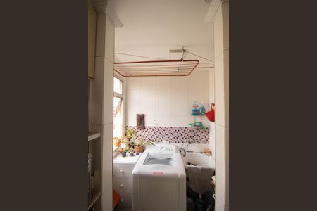 Apartamento à venda com 48m², 2 quartos e 1 vaga Apartamento à venda com 48m², 2 quartos e 1 vagaCozinha e Área de Serviço