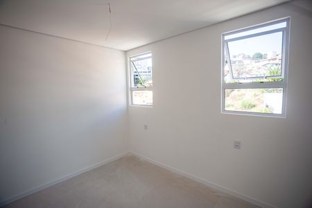 Apartamento à venda com 130m², 2 quartos e 2 vagas Apartamento à venda com 130m², 2 quartos e 2 vagasSuíte 2