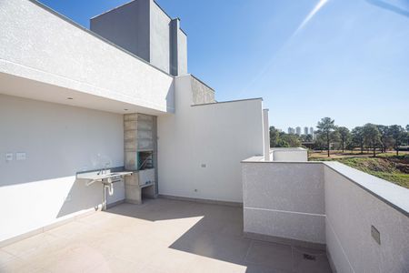 Apartamento à venda com 130m², 2 quartos e 2 vagas Apartamento à venda com 130m², 2 quartos e 2 vagasTerraço