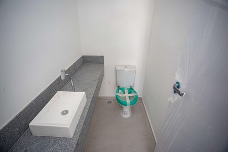 Apartamento à venda com 130m², 2 quartos e 2 vagas Apartamento à venda com 130m², 2 quartos e 2 vagasLavabo 2° Andar