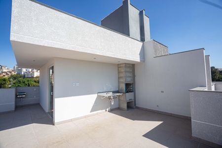 Apartamento à venda com 130m², 2 quartos e 2 vagas Apartamento à venda com 130m², 2 quartos e 2 vagasTerraço