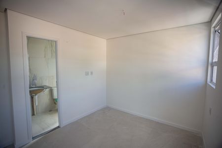 Apartamento à venda com 130m², 2 quartos e 2 vagas Apartamento à venda com 130m², 2 quartos e 2 vagasSuíte 2