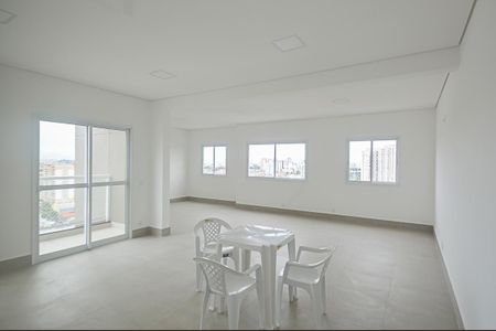 Apartamento à venda com 55m², 2 quartos e 1 vaga Apartamento à venda com 55m², 2 quartos e 1 vagaÁrea comum - Salão de festas