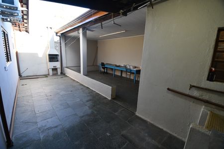 Casa à venda com 200m², 3 quartos e 3 vagasÁrea de Serviço