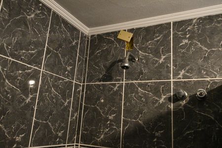 Casa à venda com 200m², 3 quartos e 3 vagasBanheiro da Suíte