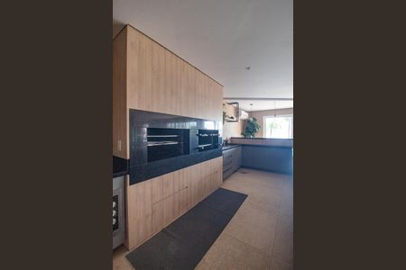 Casa à venda com 369m², 3 quartos e 2 vagas Casa à venda com 369m², 3 quartos e 2 vagasÁrea comum - Salão de festas