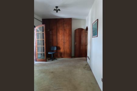 Casa à venda com 55m², 5 quartos e 3 vagas