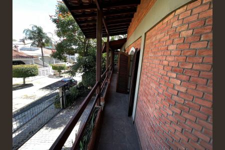 Casa à venda com 55m², 5 quartos e 3 vagas