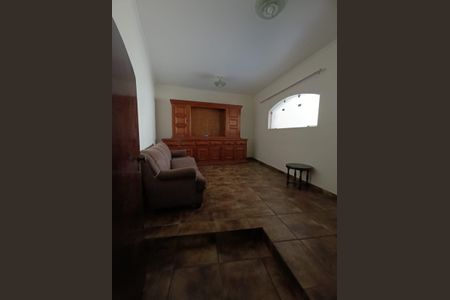 Casa à venda com 55m², 5 quartos e 3 vagas